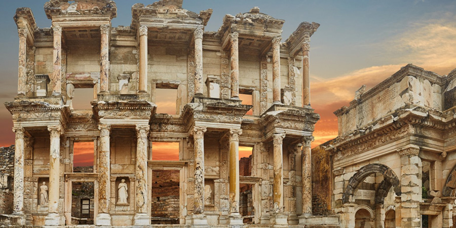 ephesus female travelers 